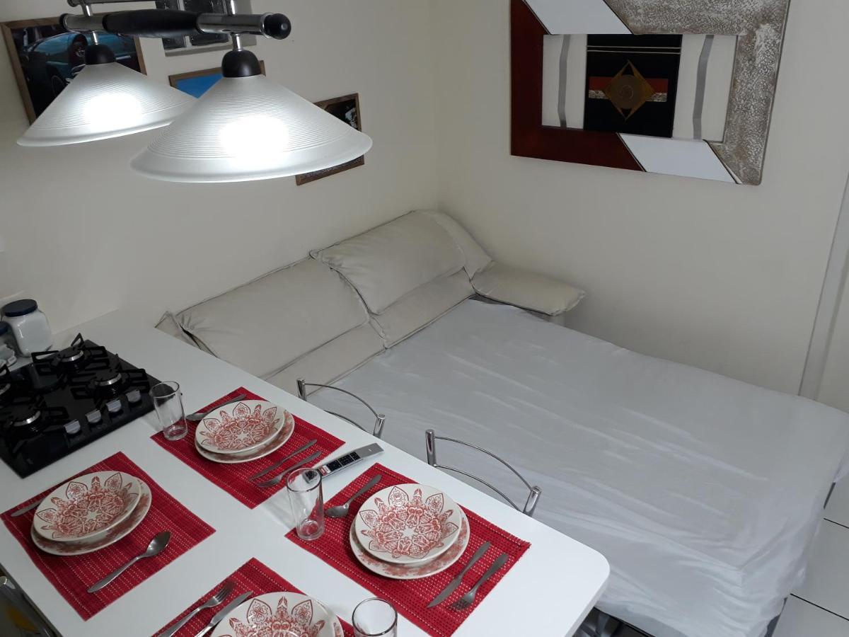 Apartamento Central Proximo A Rodoviaria E Faculdades Κουριτίμπα Εξωτερικό φωτογραφία